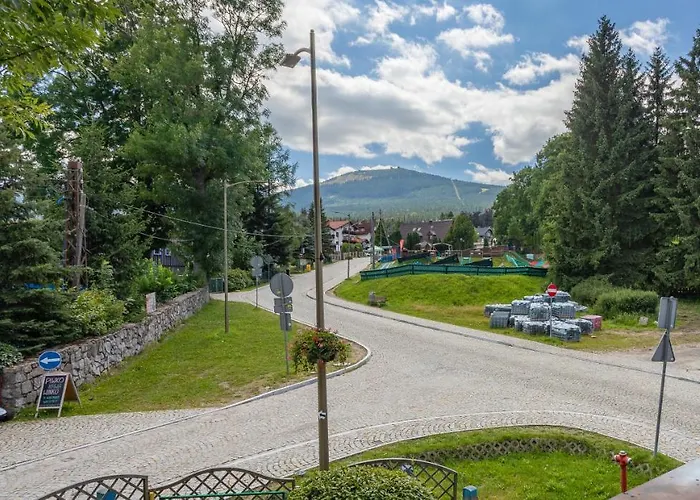 Jasqlka Z Widokiem 公寓 斯克拉斯卡波伦巴